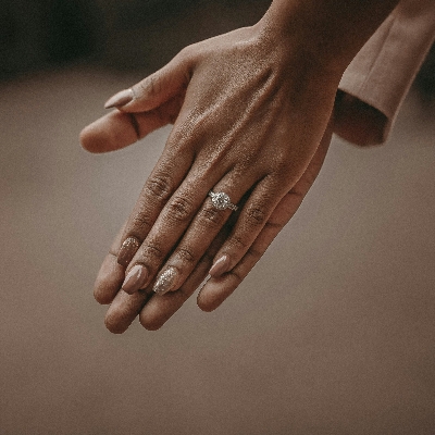 Jewellery expert shares how to match your nails to your rings